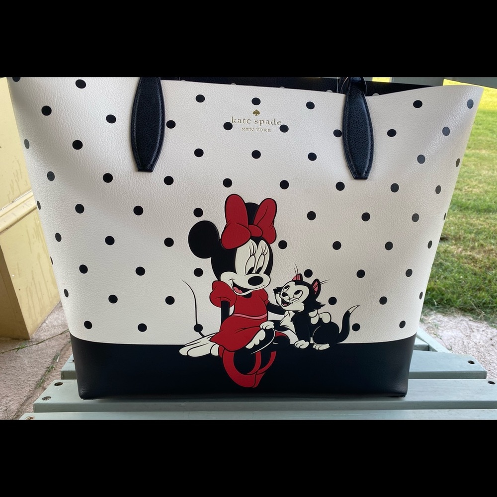 Brand New With Tags Disney Minnie Mouse Kate Spade Reversible Totebag with Pouch